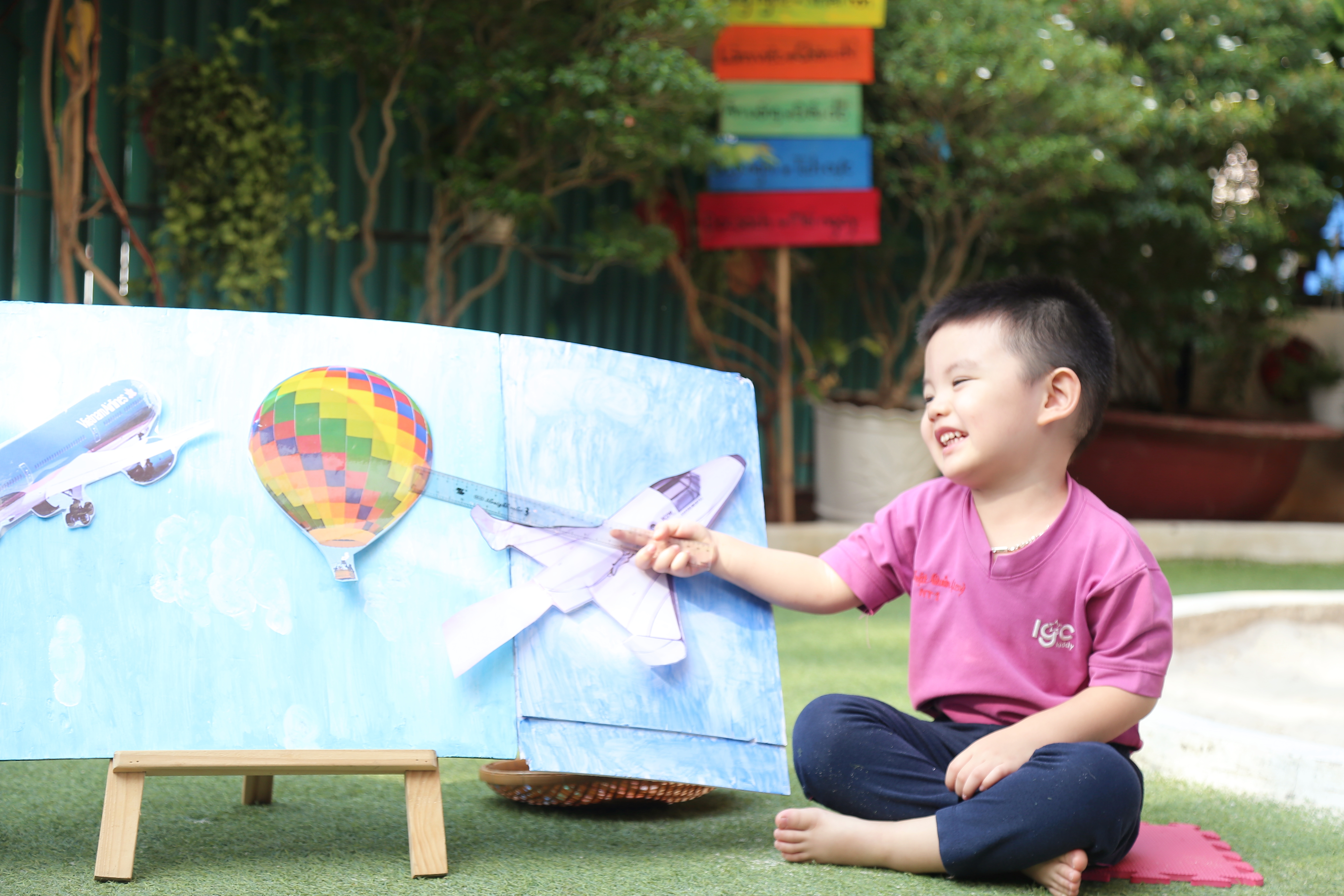 BÉ KHÁM PHÁ PHƯƠNG TIỆN GIAO THÔNG ĐƯỜNG HÀNG KHÔNG VÀ ĐƯỜNG SẮT