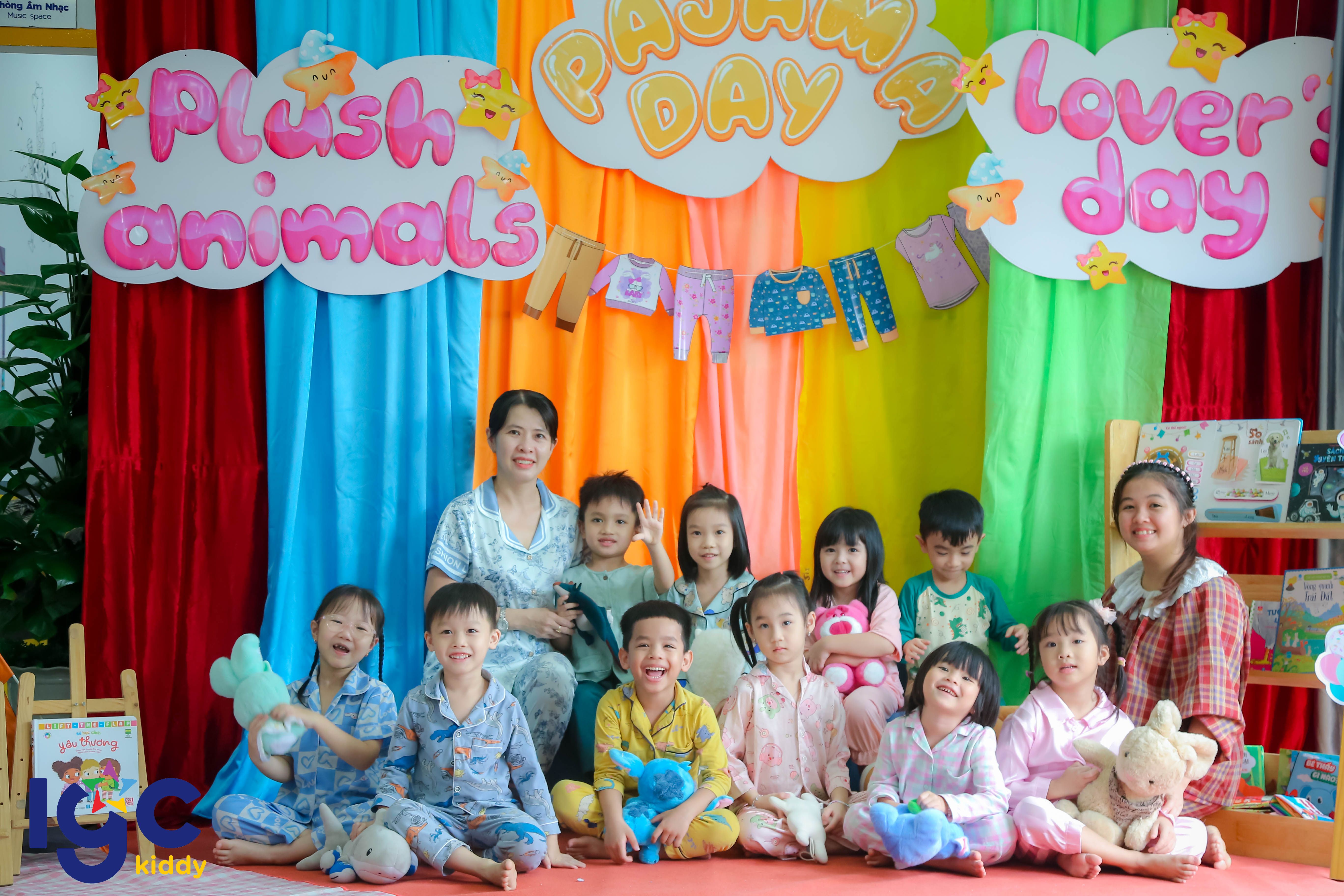 PAJAMA DAY & PLUSH ANIMAL LOVER’S DAY