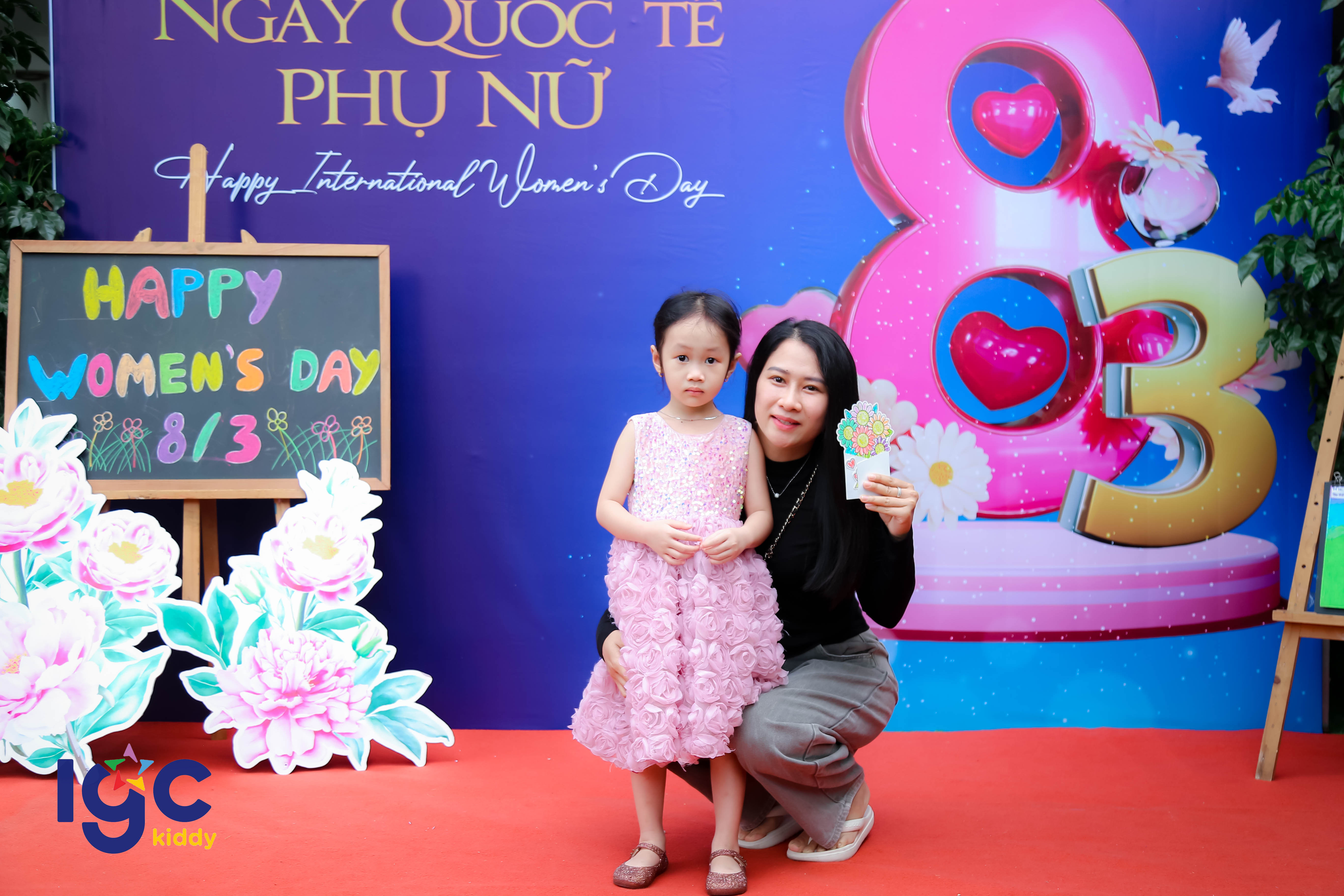 HOẠT ĐỘNG CHÀO MỪNG 8/3