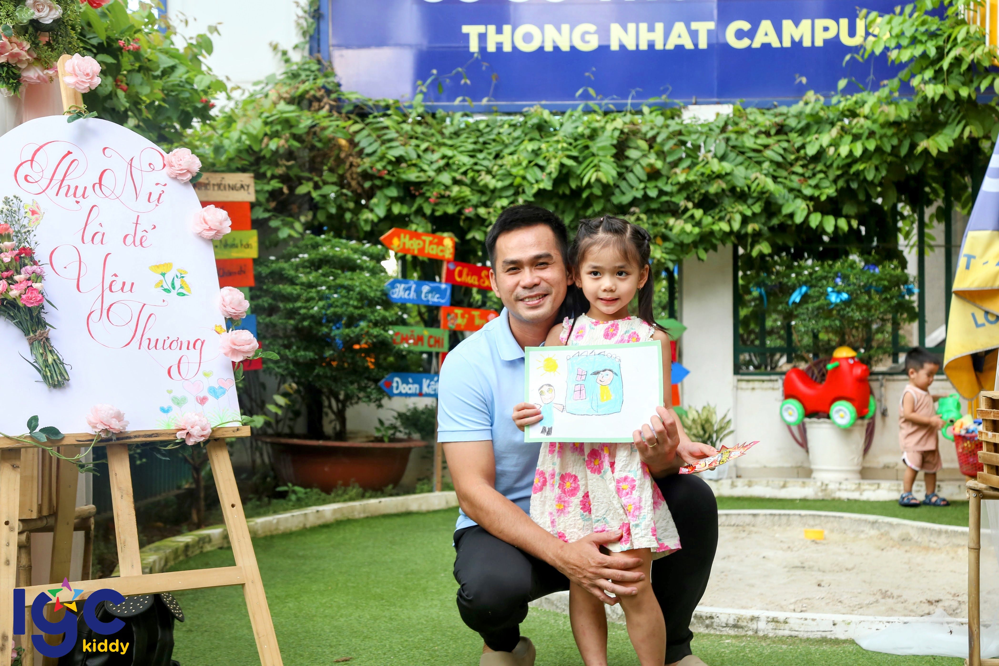 MÓN QUÀ YÊU THƯƠNG CỦA CON - NHÂN NGÀY PHỤ NỮ VIỆT NAM 20/10