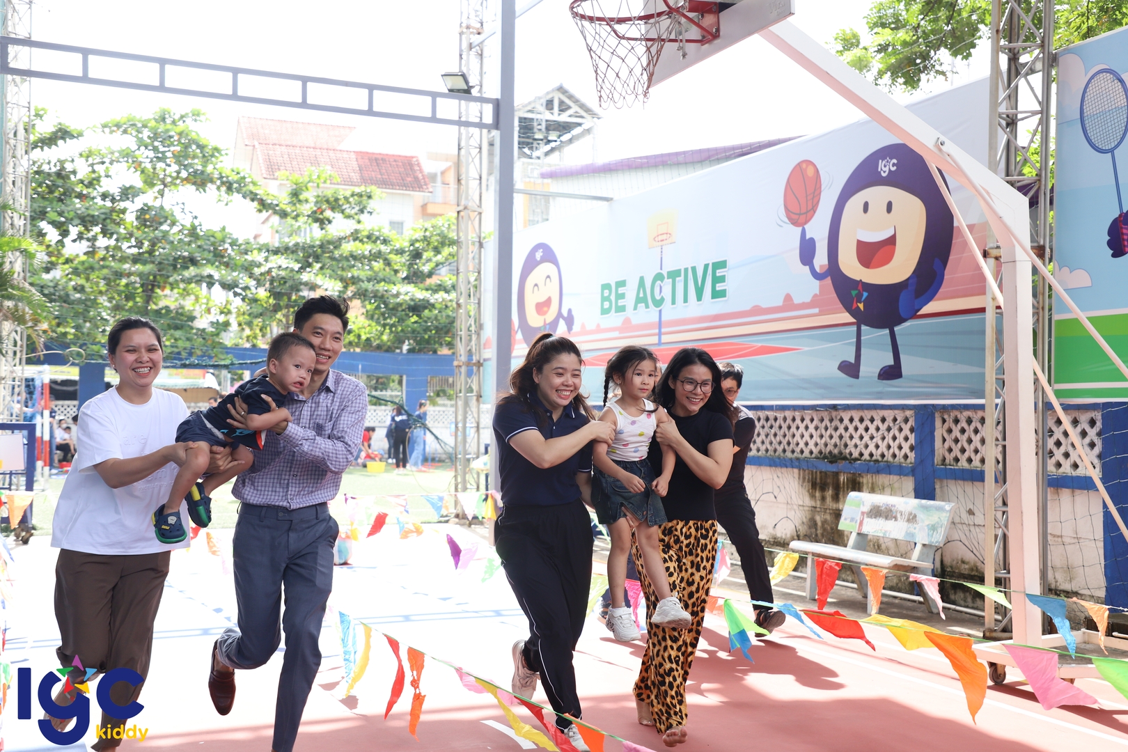 NHỮNG KHOẢNH KHẮC ĐÁNG NHỚ TẠI SỰ KIỆN NGÀY HỘI GIA ĐÌNH